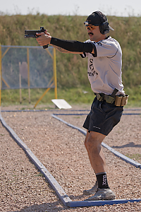 Aaron Schnoor LVS00984